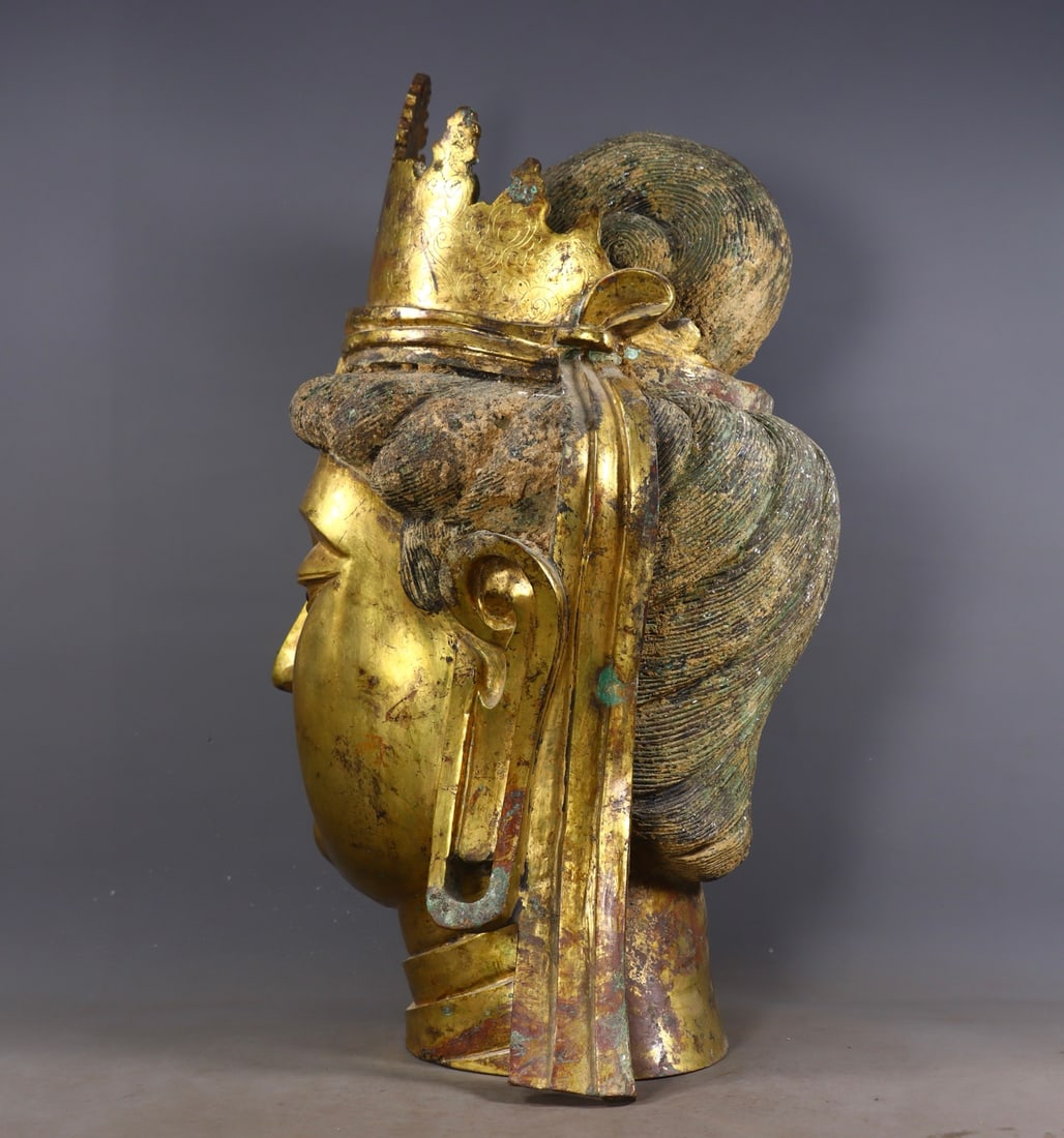 An Exquisite Gilt Bronze Buddha head - 6