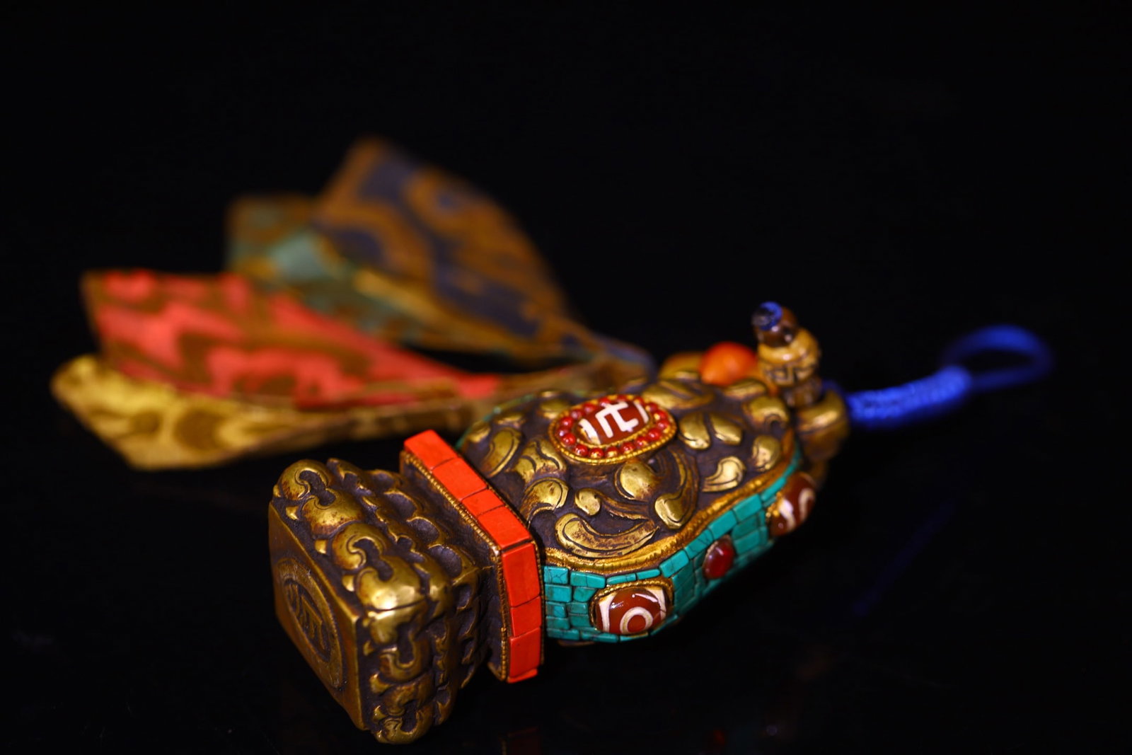 An Exquisite Bronze Dzi Bead Ornament - 8