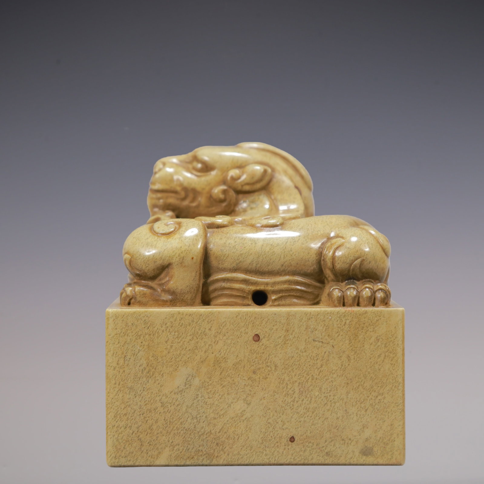 A Exquisite Shoushan Stone Auspicious Beast Seal - 2