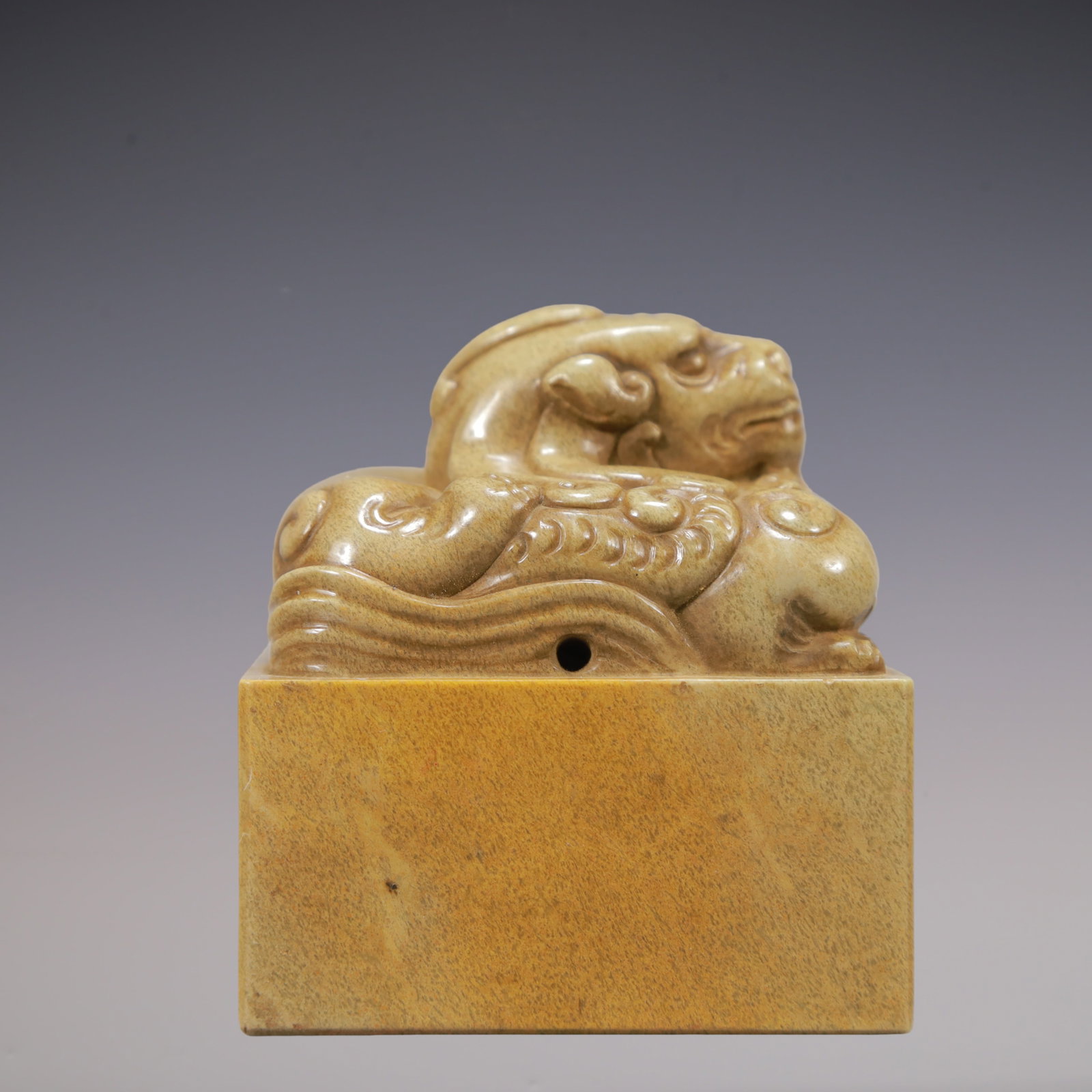 A Exquisite Shoushan Stone Auspicious Beast Seal - 4