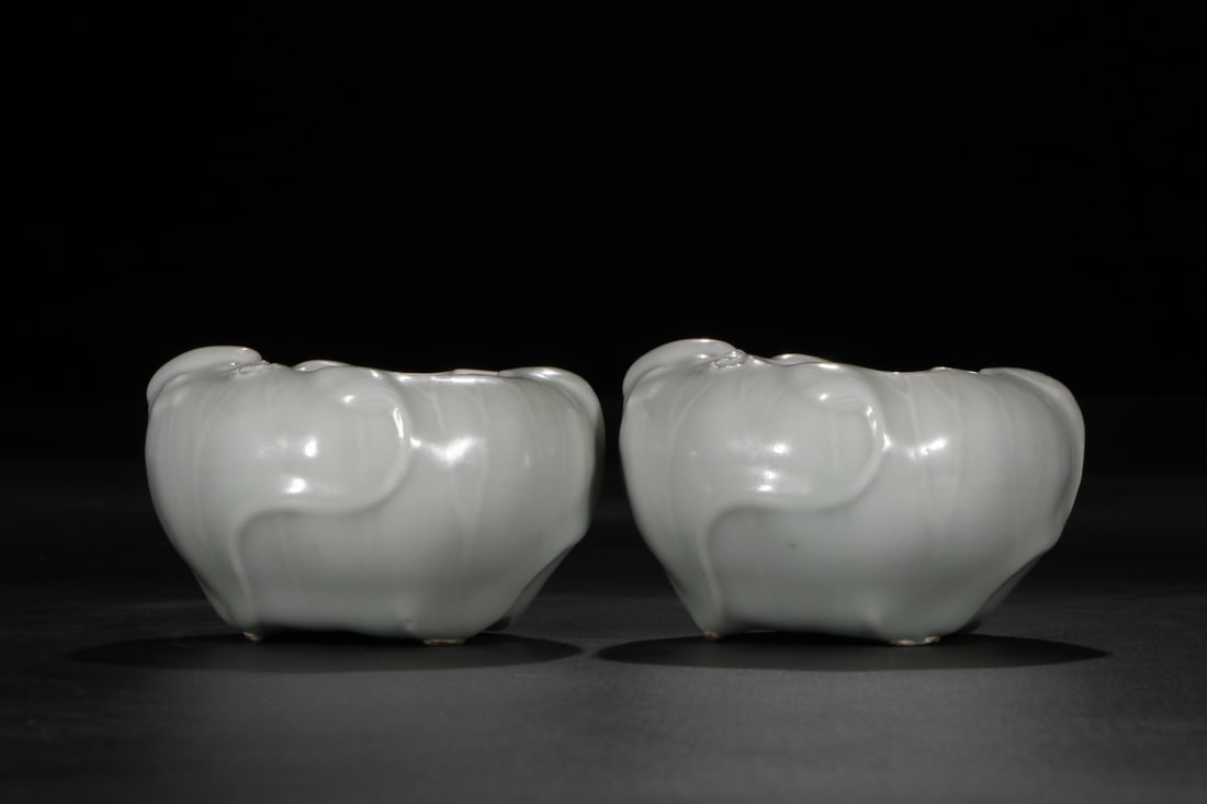 An Exquisite Celadon Glazed Brush Washer - 6