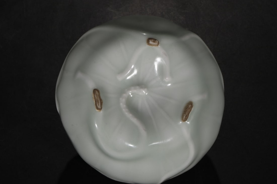 An Exquisite Celadon Glazed Brush Washer - 9
