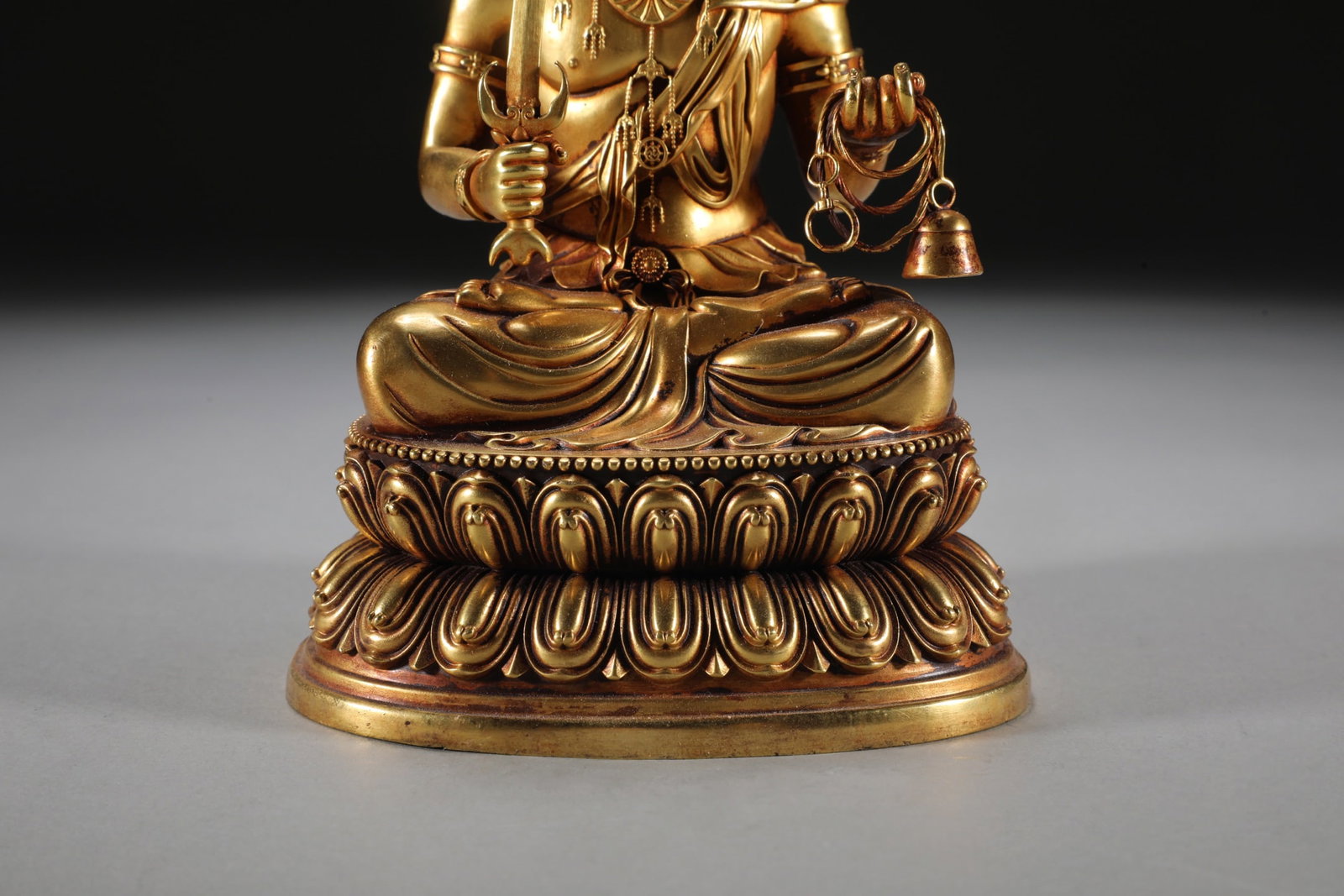 An Exquisite Gilt Bronze Buddha Statue - 5