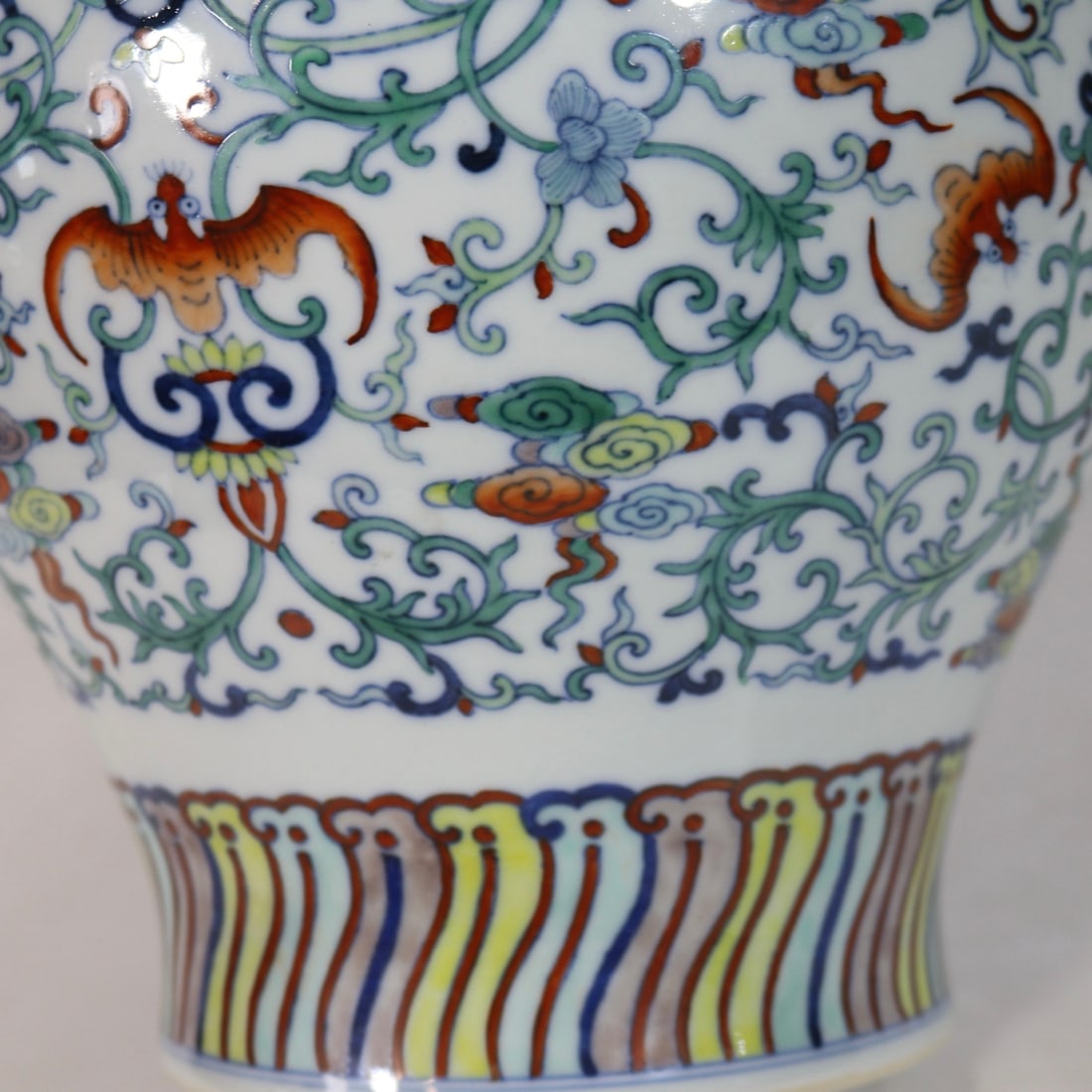 An Exquisite Doucai Lotus Pattern Double-Ears Vase - 8