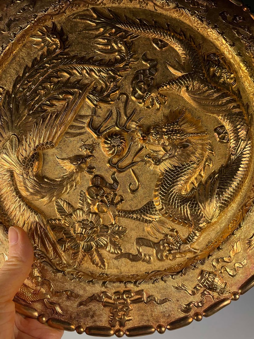 An Exquisite Gilt Silver Dragon and Phoenix Pattern Plate - 6