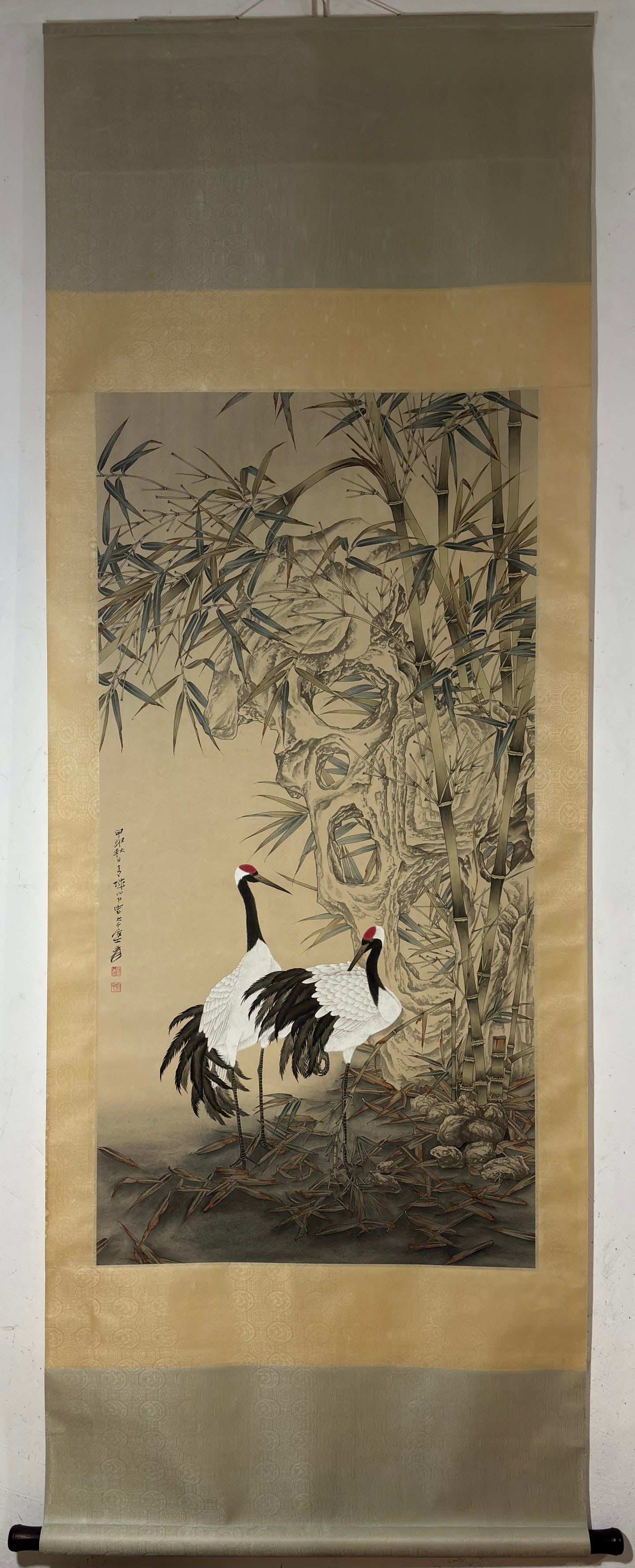 A Chinese Vertical Scroll Ink Painting of Flower and Bird on Paper: A Chinese Vertical Scroll Ink Painting of Flower and Bird on Paper Zhang daqian Without frame Size:129cmx65cm (The Dimensions Of All Batches Are Manually Measured.If You Need More Detailed