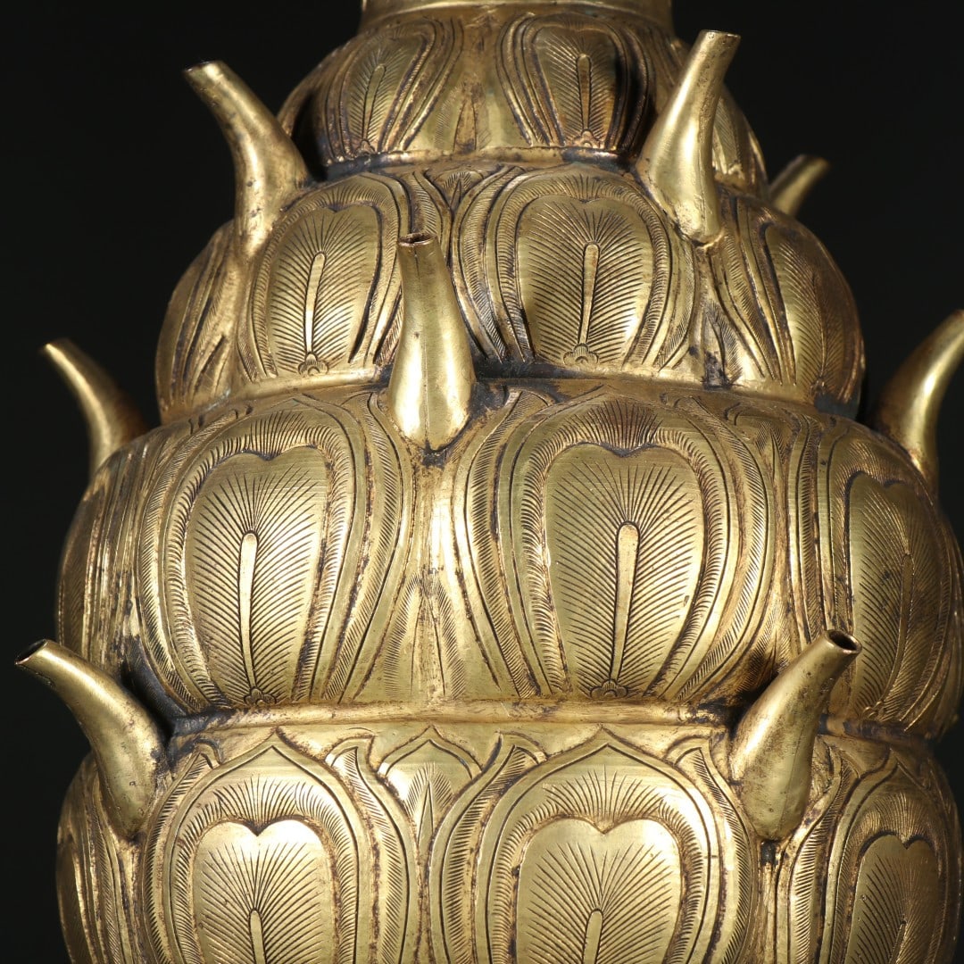An Exquisite Gilt Bronze Jar - 6