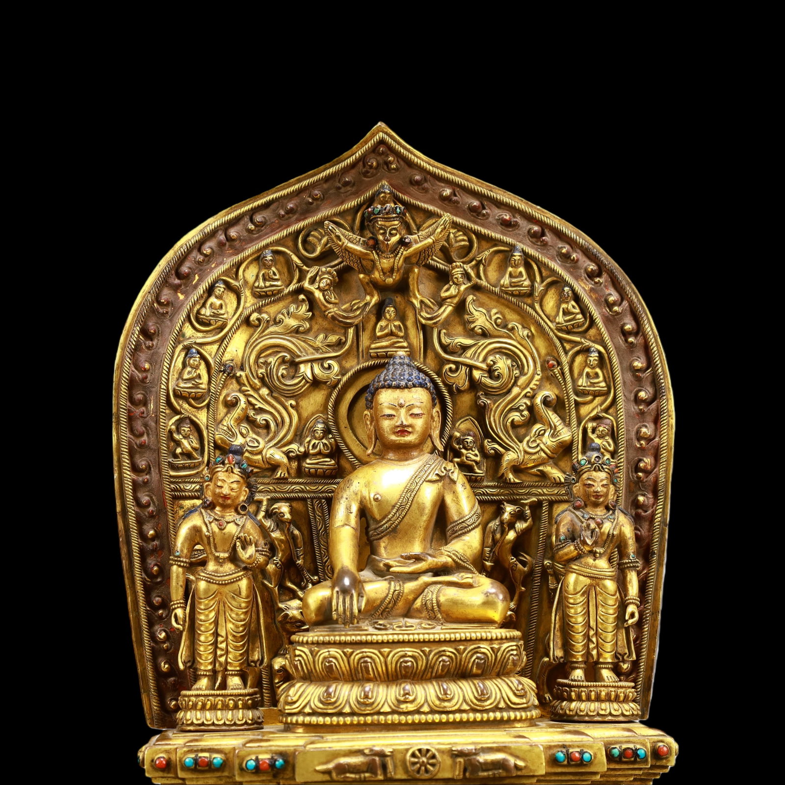 A Exquisite Gilt Bronze Statue of Sakyamuni: A Exquisite Gilt Bronze Statue of Sakyamuni Qing Dynasty, China Size:22.5cmx12cmx30cm Weight:5450g (The Dimensions Of All Batches Are Manually Measured.If You Need More Detailed Information, Please