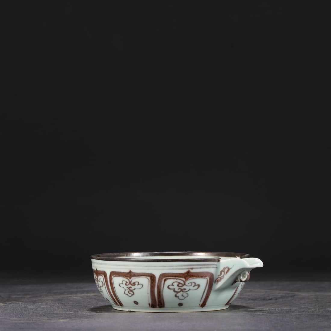 An Exquisite Underglaze-Red Rabbit Pattern Bowl - 7