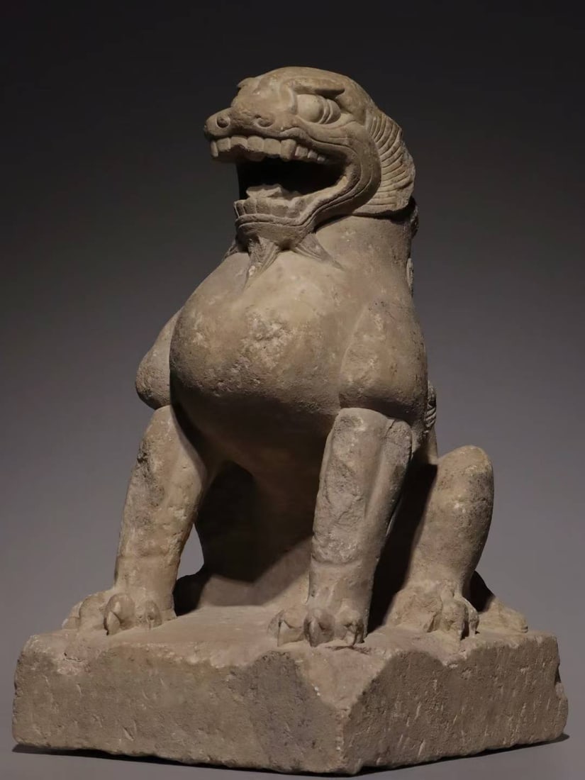 An Exquisite Marble Lion Ornament - 3