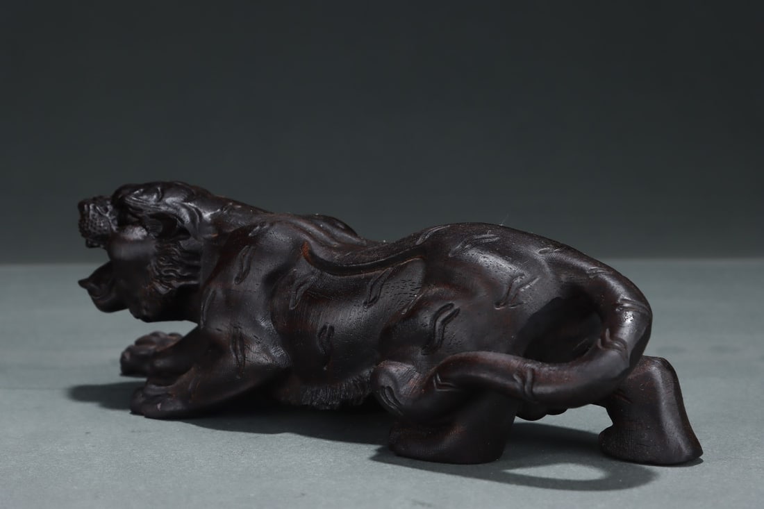 An Exquisite Eaglewood Tiger Ornament - 4