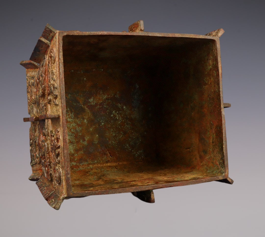 An Exquisite Bronze Beast-Face Pattern Censer - 8