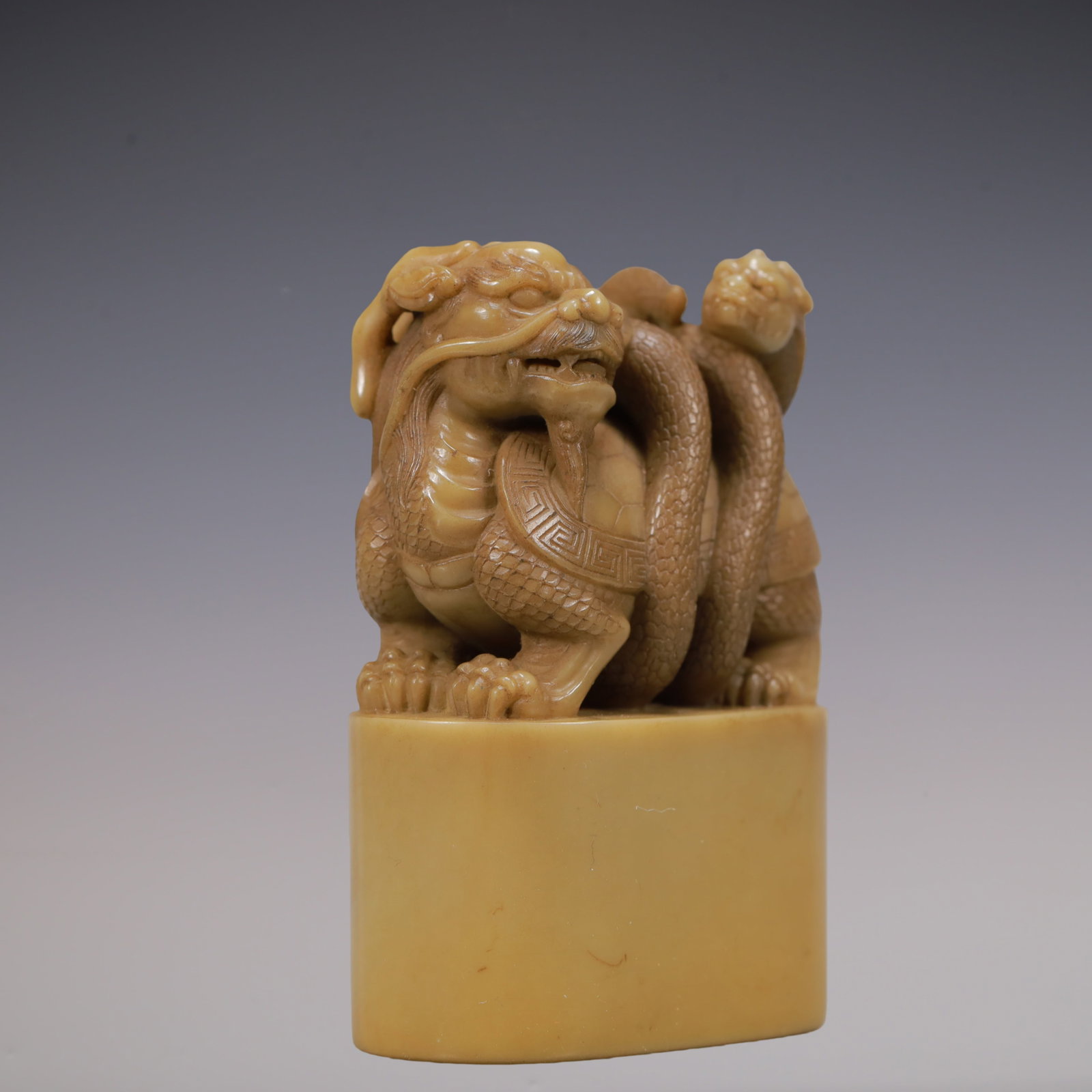 A Exquisite Shoushan Stone Auspicious Beast Seal - 2