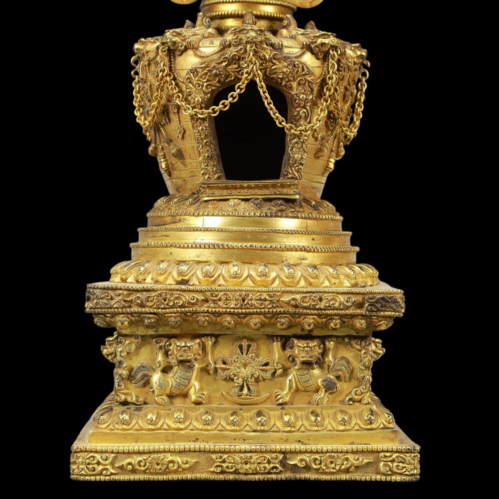 A Exquisite Gilt Bronze Auspicious Beast Pattern Pagoda - 3