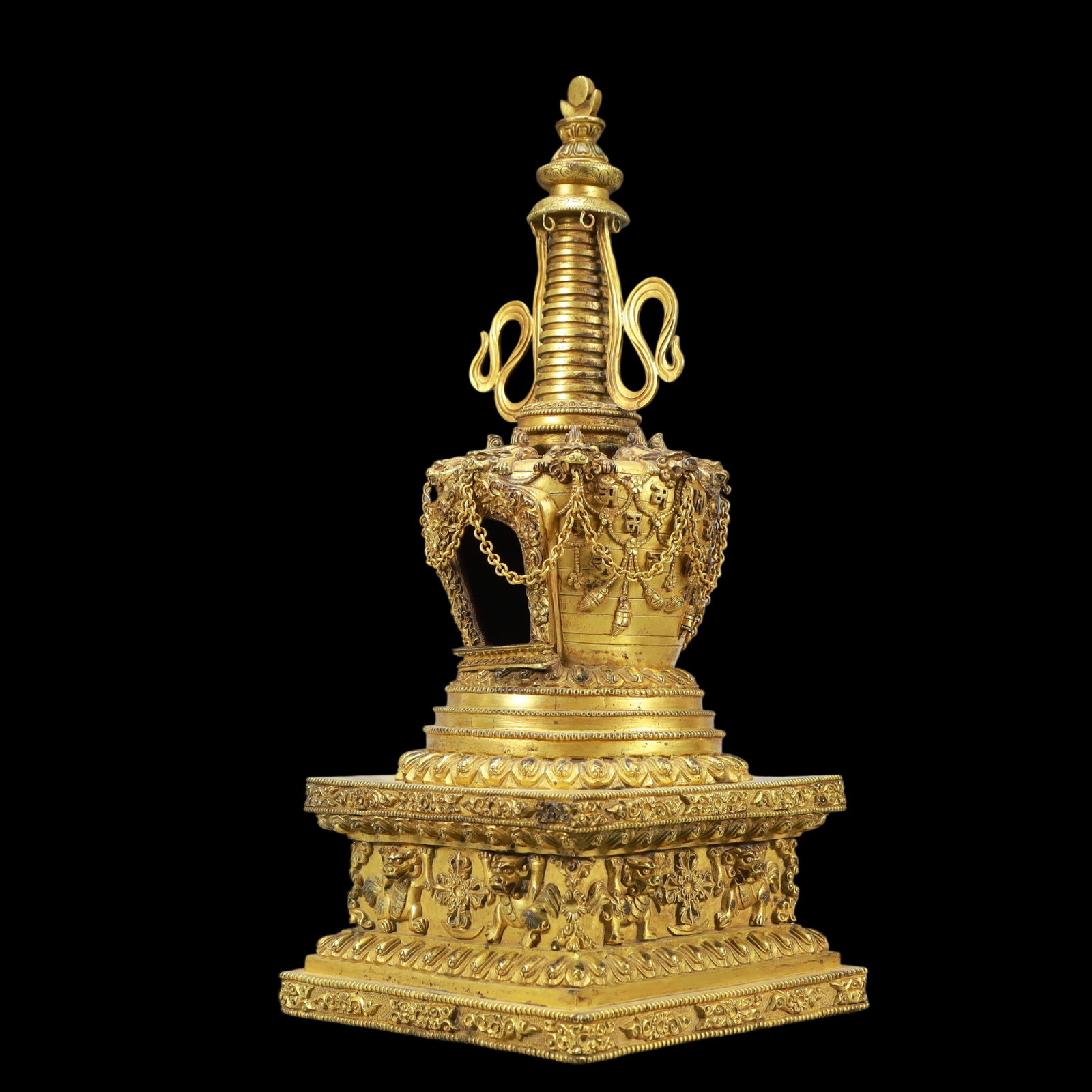 A Exquisite Gilt Bronze Auspicious Beast Pattern Pagoda - 4