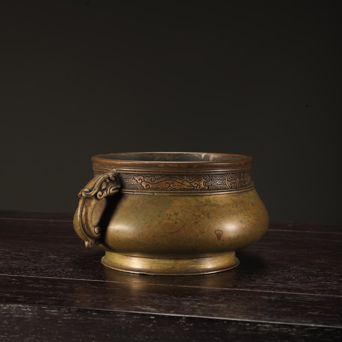 An Exquisite Bronze Chi-Dragon Pattern Double-Ears Censer - 3