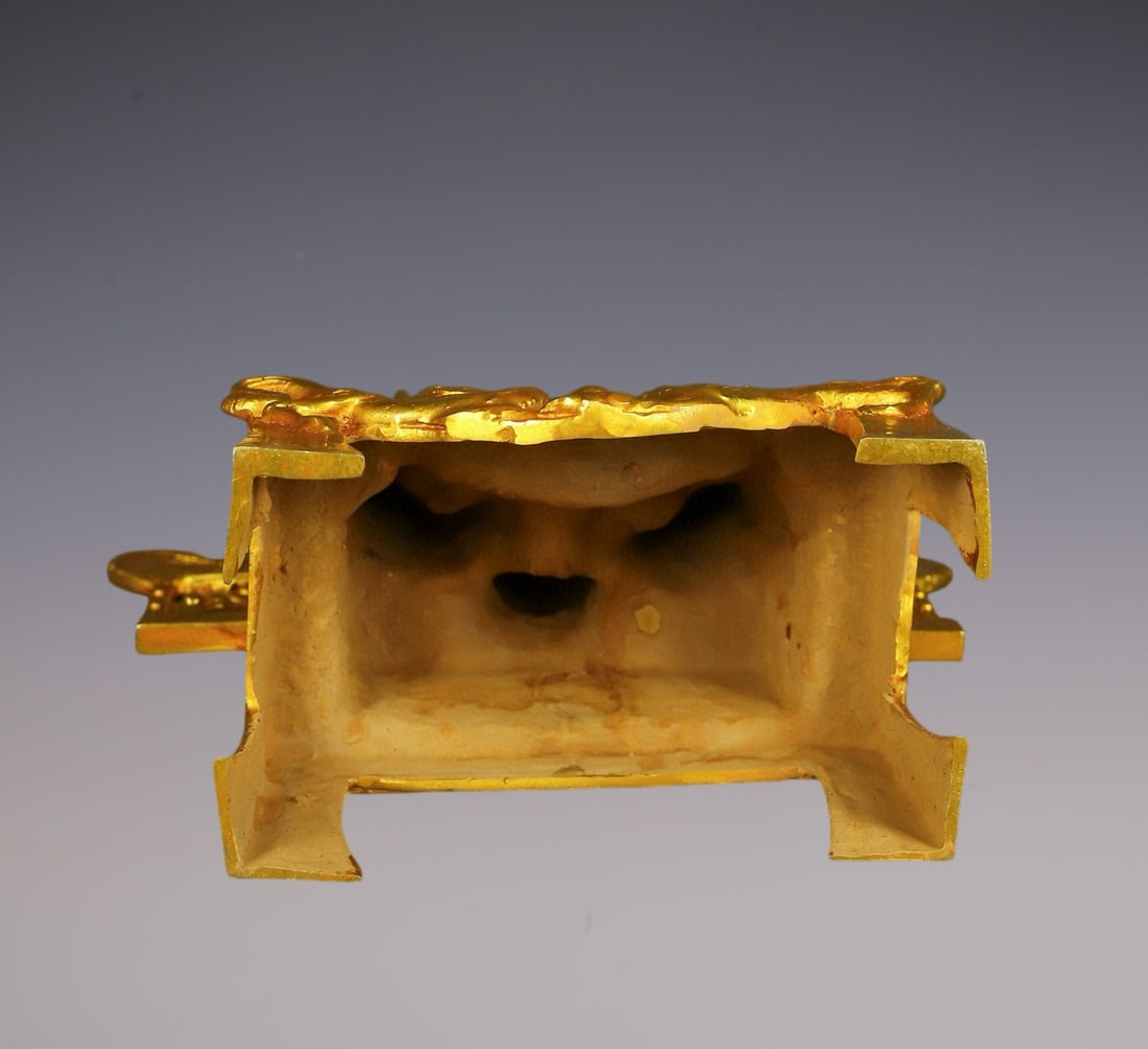 An Exquisite Gilt Bronze Buddha Statue - 10