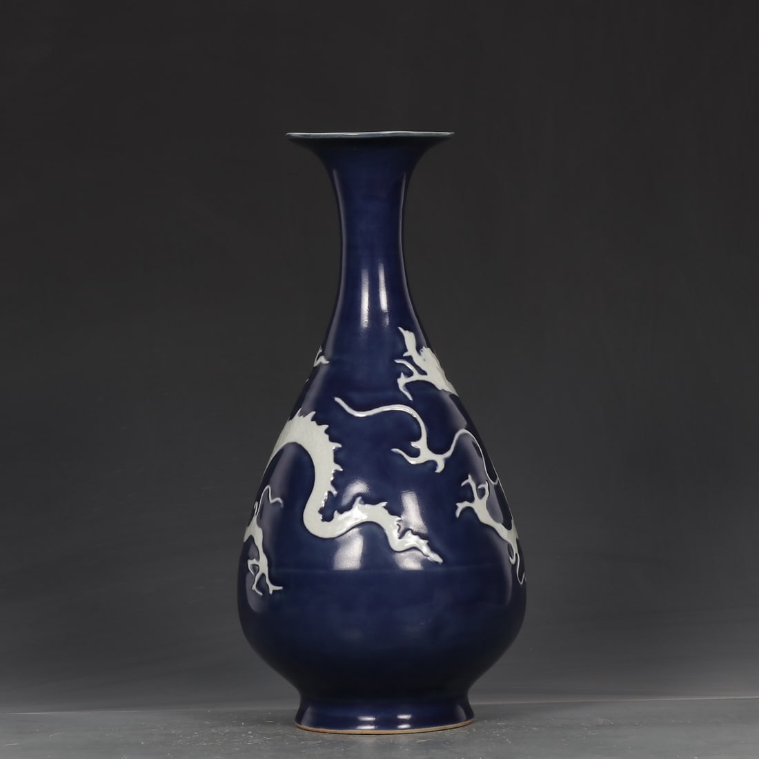 An Exquisite Ji Blue Glazed Dragon Pattern Vase - 6