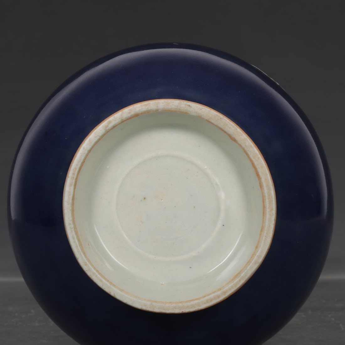 An Exquisite Ji Blue Glazed Dragon Pattern Vase - 9