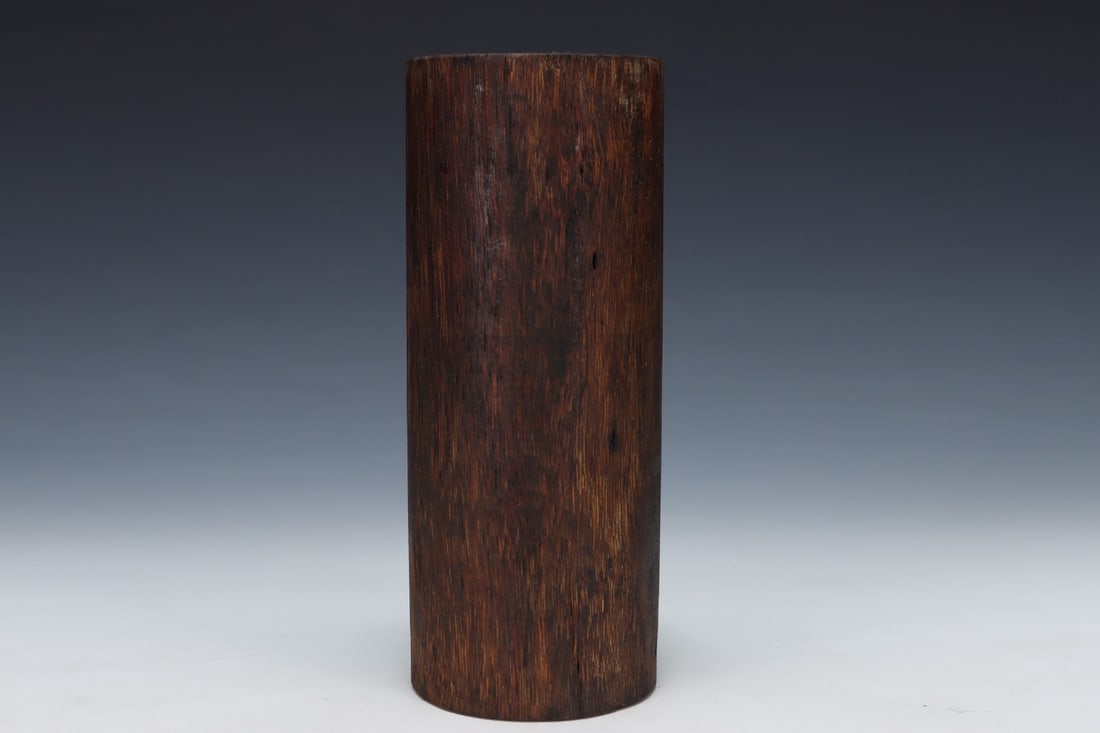 An Exquisite Eaglewood Ornament - 5