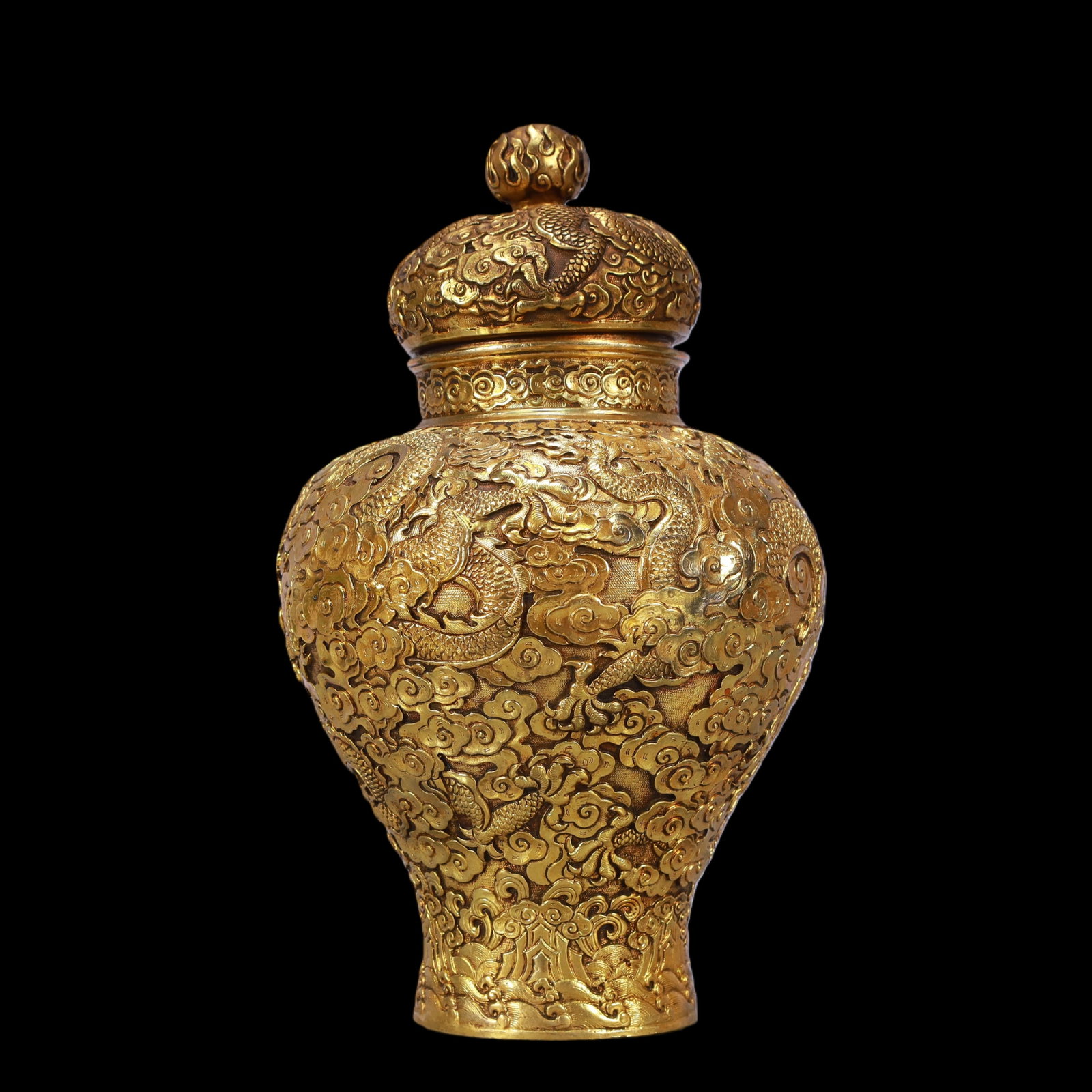 A Exquisite Gilt Bronze Dragon Pattern Vase - 5