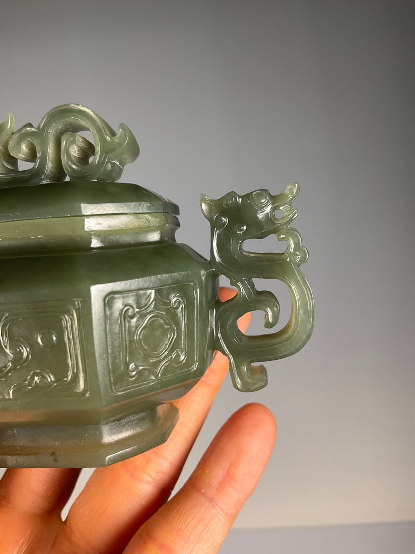 An Exquisite White Jade Dragon Pattern Teapot - 5