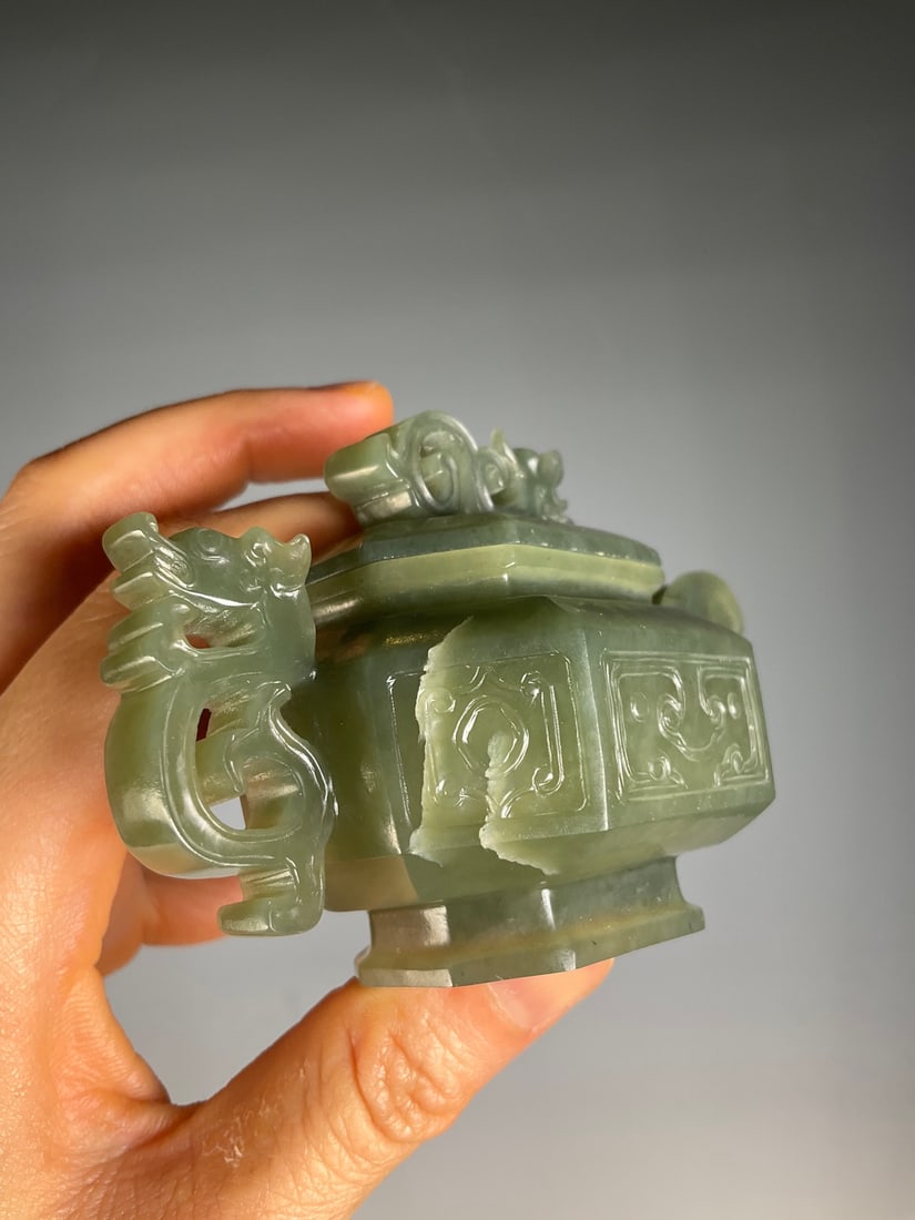 An Exquisite White Jade Dragon Pattern Teapot - 9
