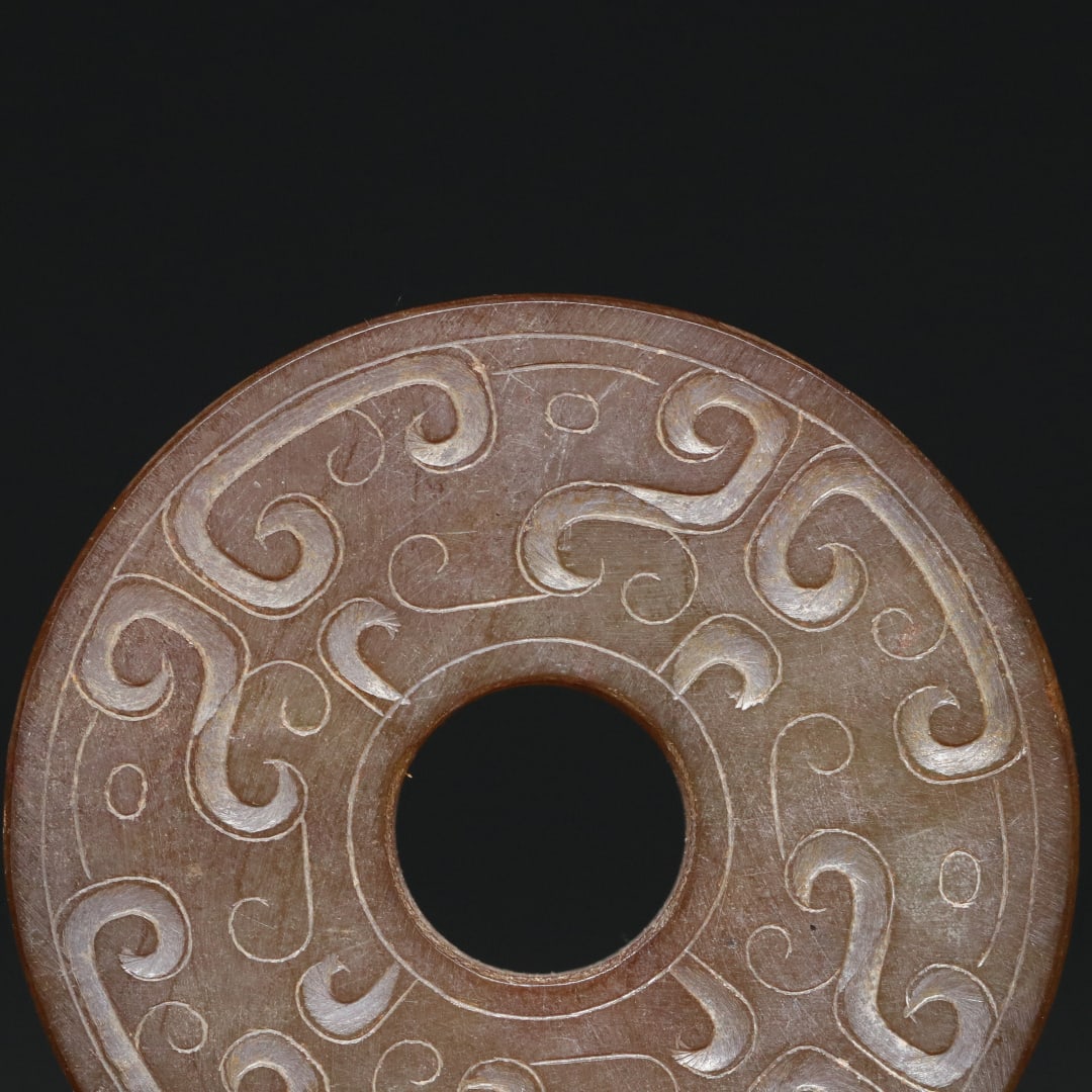 An Exquisite White Jade Dragon Pattern Pendant - 8