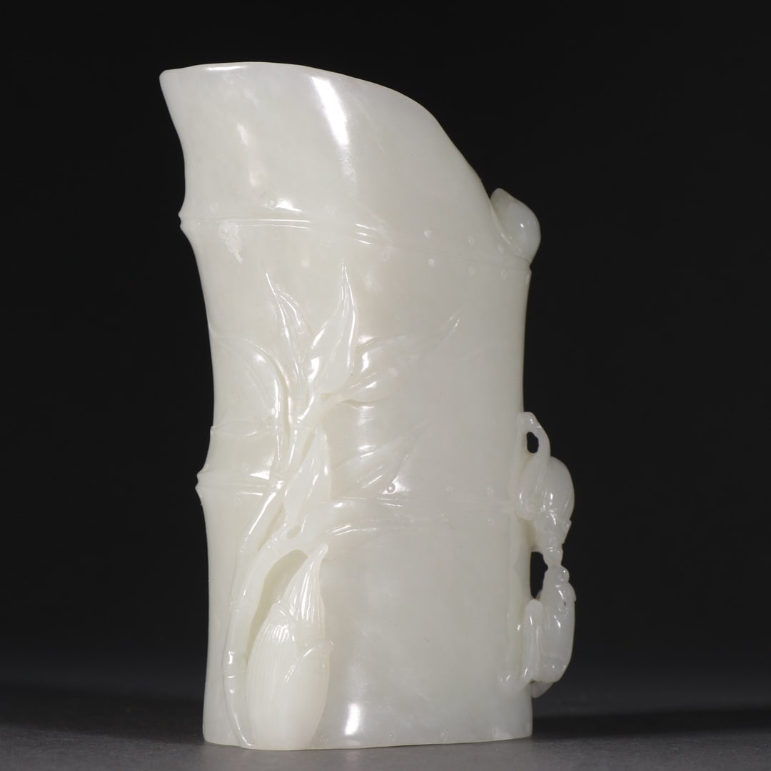 An Exquisite White Jade Bamboo Pattern Brush Pot - 6
