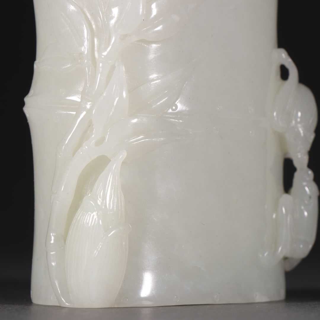 An Exquisite White Jade Bamboo Pattern Brush Pot - 7