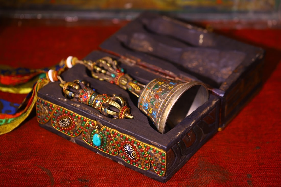 An Exquisite Bronze Painted Color Dzi Bead Vajry Pestle - 6