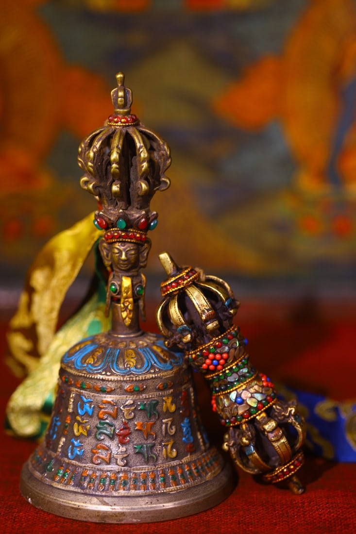 An Exquisite Bronze Painted Color Dzi Bead Vajry Pestle - 8