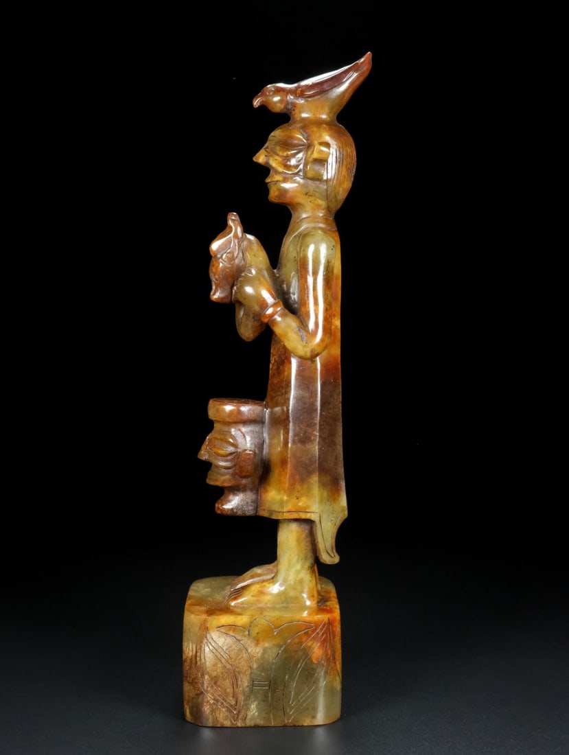 An Exquisite White Jade Figure Ornament - 6