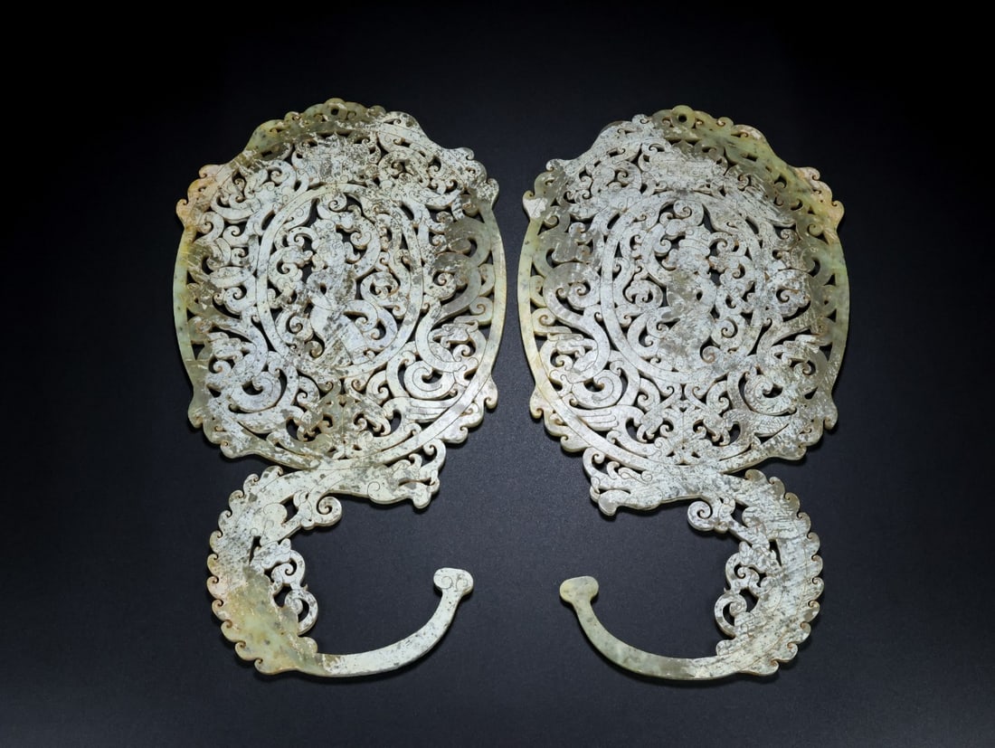 A Pair of Exquisite White Jade Figure Pattern Ornament: A Pair of Exquisite White Jade Figure Pattern Ornament Han Dynasty, China Size:32cmx17.2cmx0.5cm (The Dimensions Of All Batches Are Manually Measured.If You Need More Detailed Information, Please