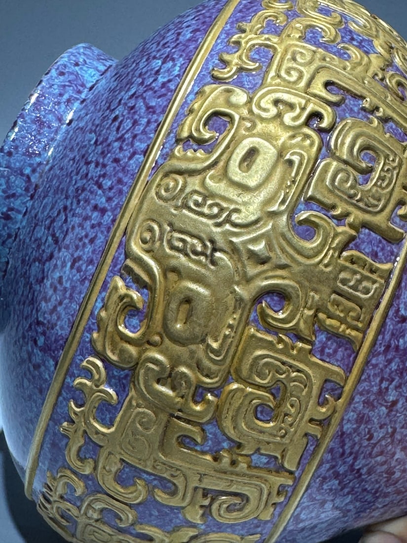 An Exquisite Robin's-Egg-Glazed Painted Gold Beast-Face Pattern Vase - 8