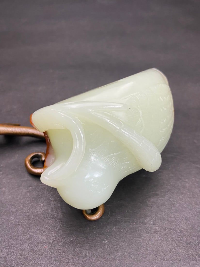 An Exquisite White Jade Bird Hand Piece - 8
