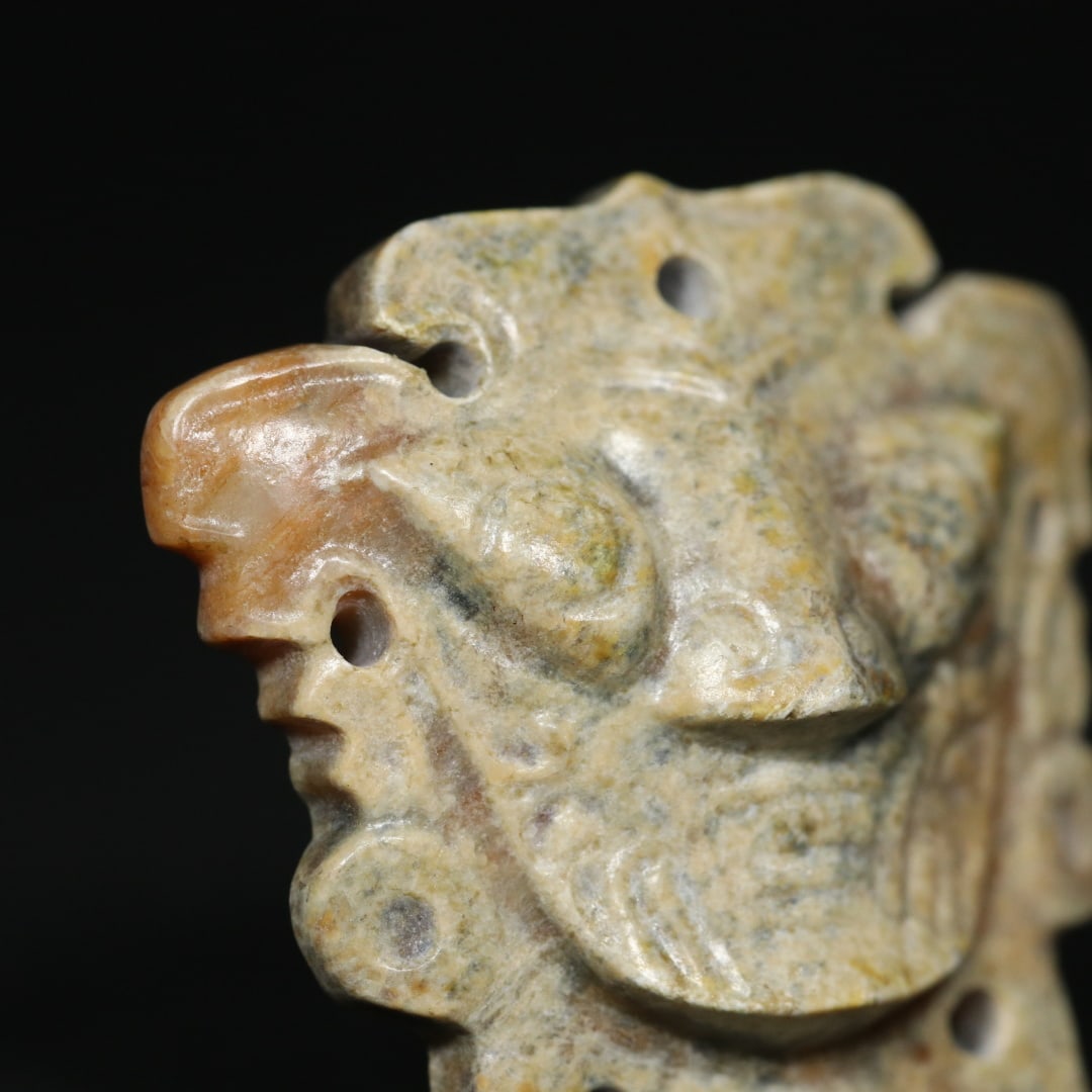 An Exquisite White Jade Pendant - 5