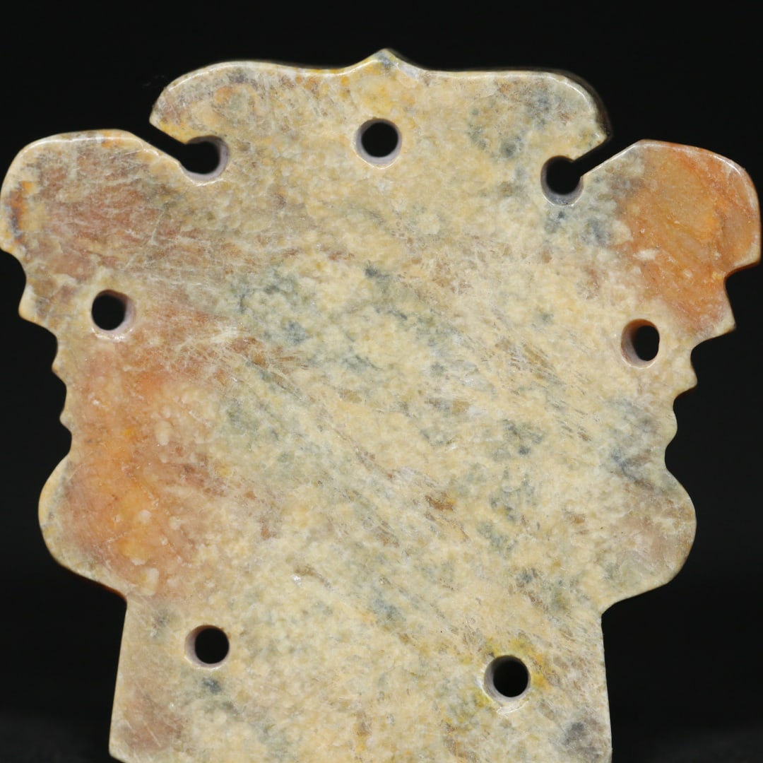 An Exquisite White Jade Pendant - 9
