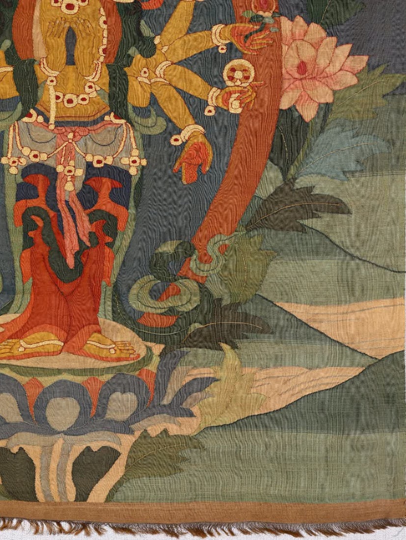 A Qing Dynasty kesi thangka - 9