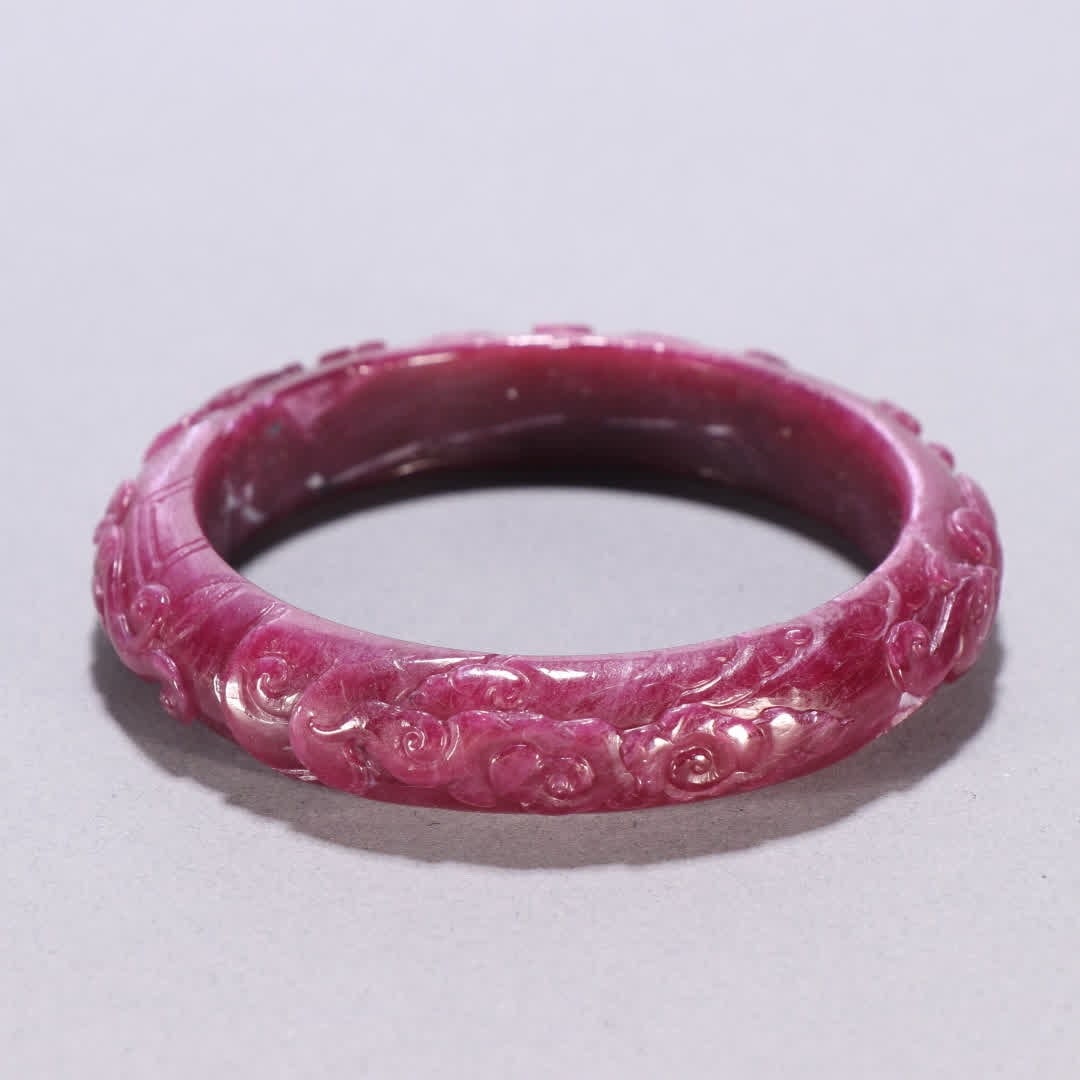 A Qing Dynasty ruby "Dragon and Phoenix Auspicious" bracelet - 5