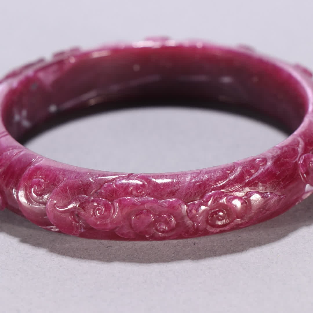 A Qing Dynasty ruby "Dragon and Phoenix Auspicious" bracelet - 6