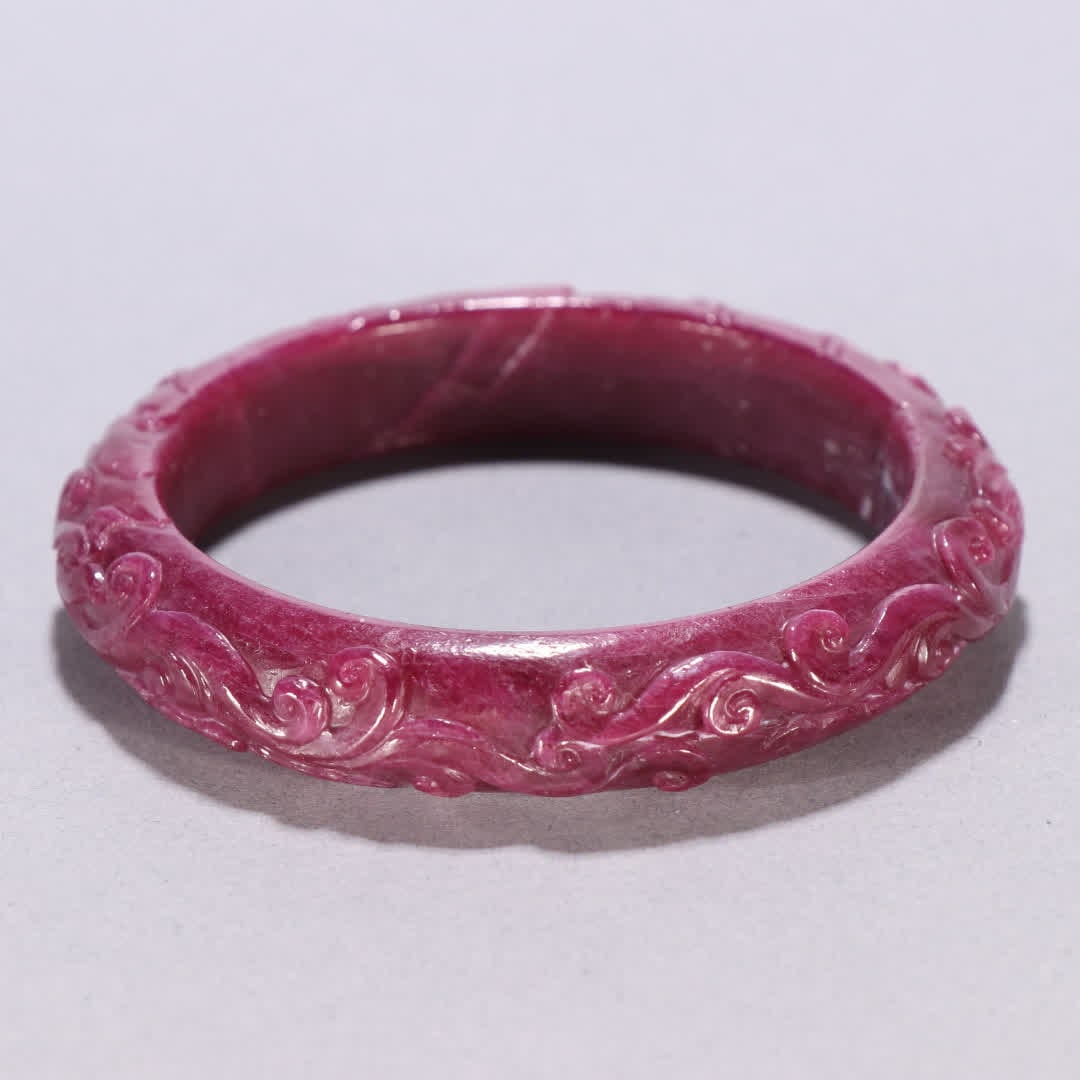 A Qing Dynasty ruby "Dragon and Phoenix Auspicious" bracelet - 9