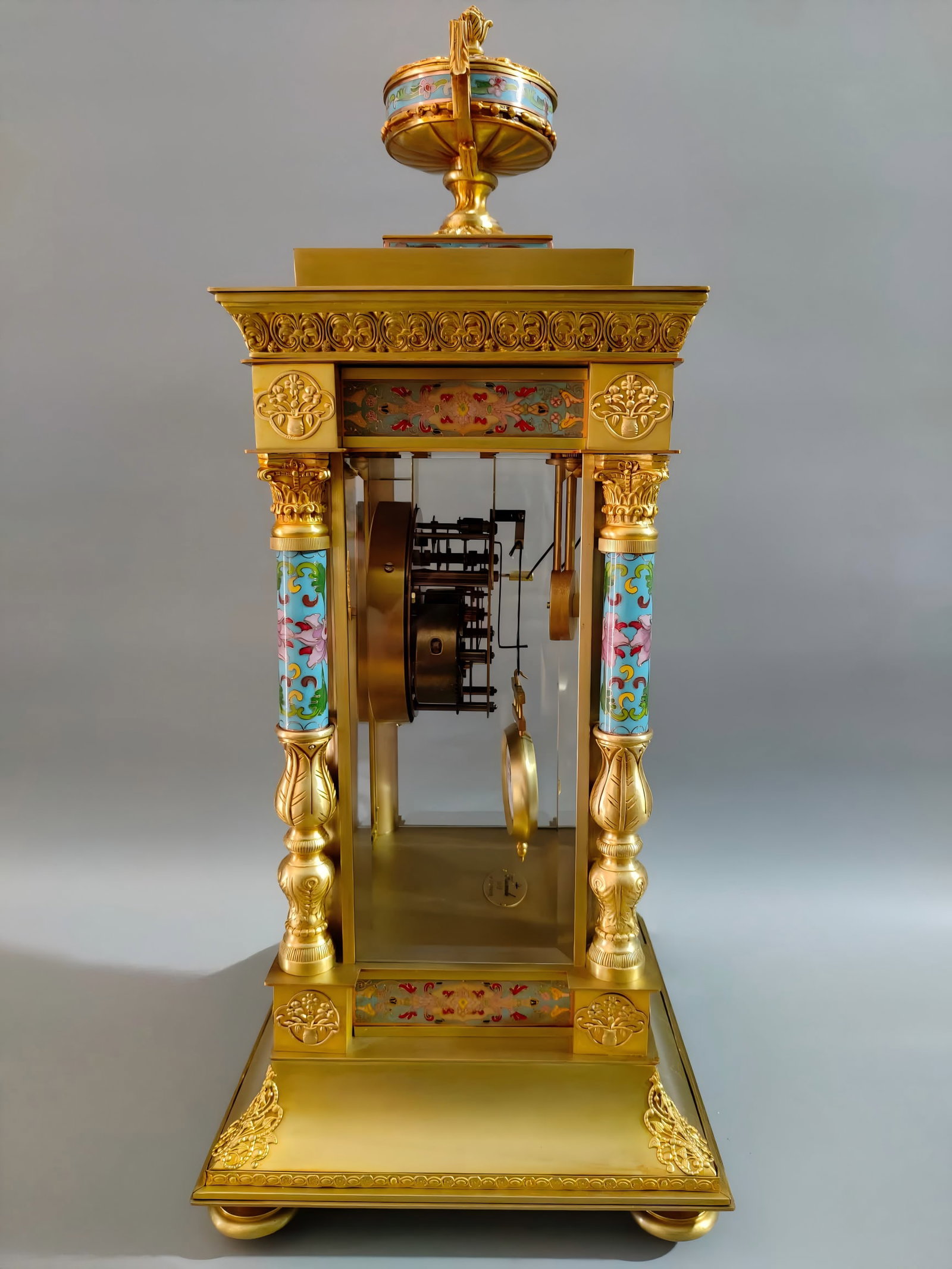A late Qing dynasty cloisonne mechanical clock - 3