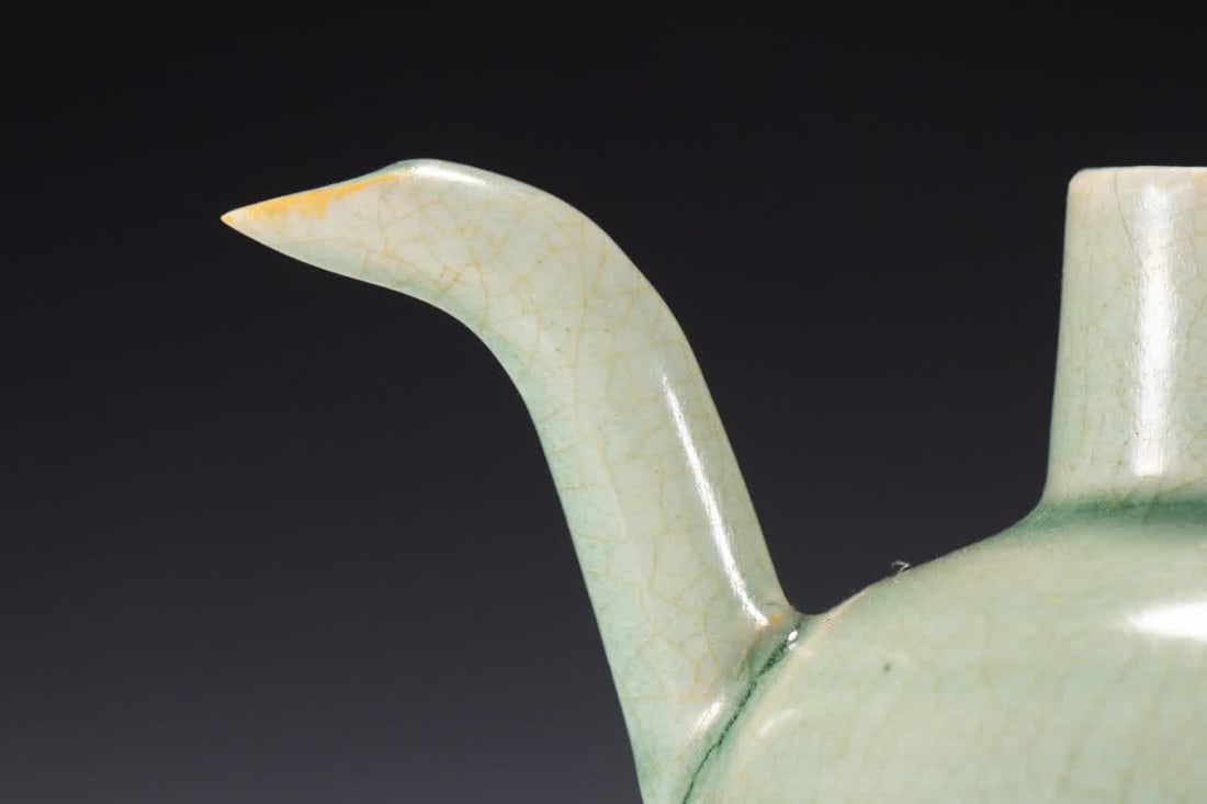 A Song Dynasty celadon teapot - 2