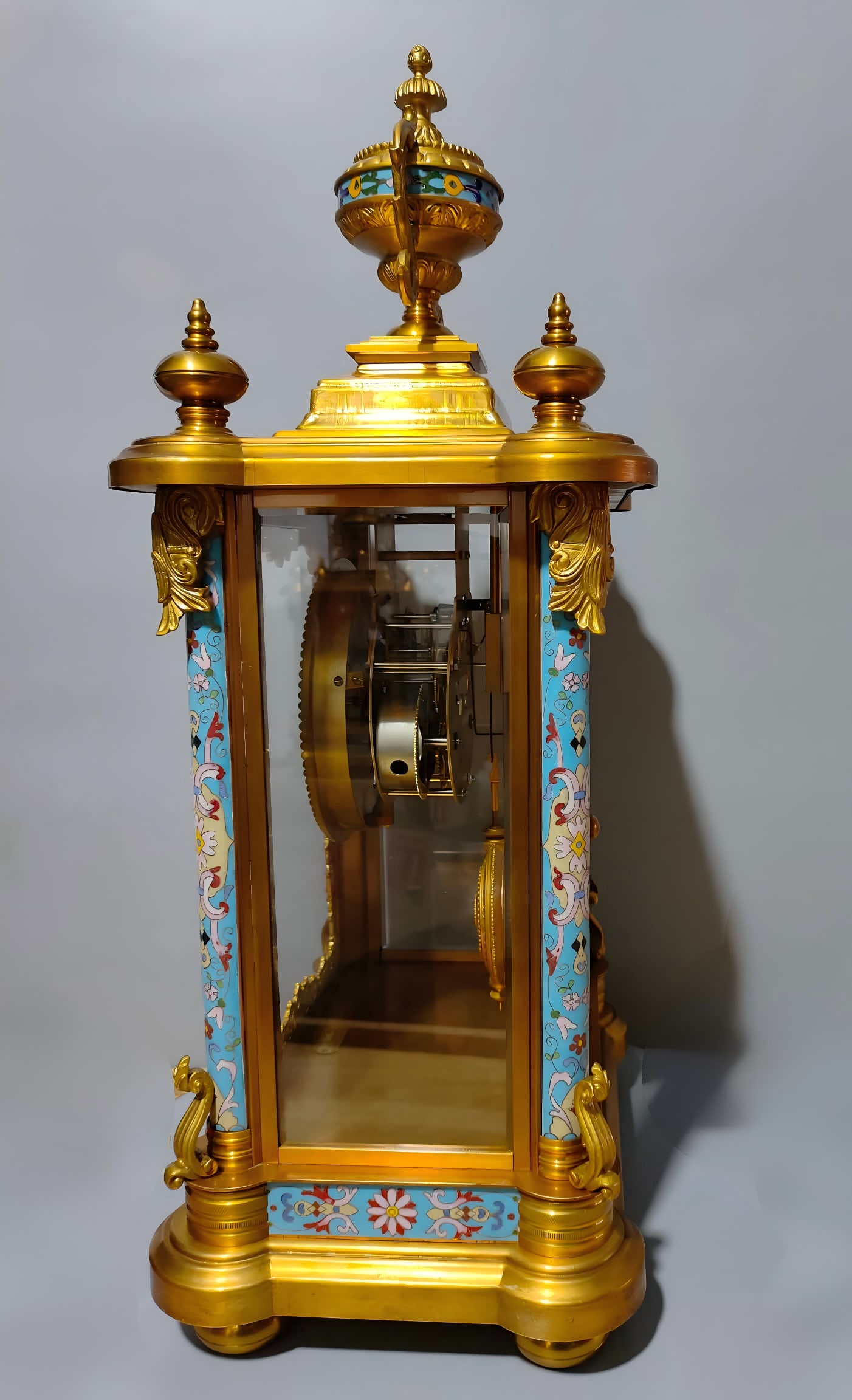 A late Qing cloisonne gilded clock - 3