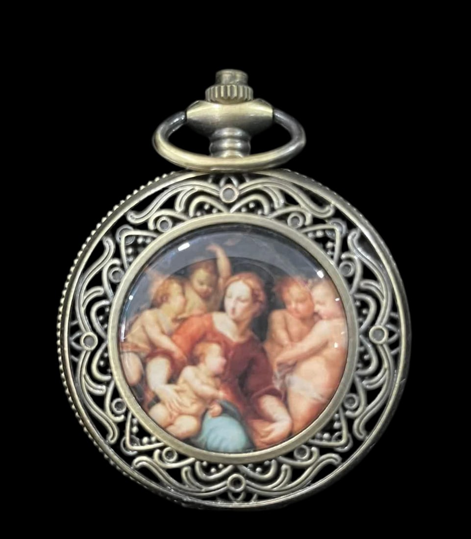 A pocket watch from a late Qing dynasty figure: Late Qing figures' single-door pocket watches SIZE: D:47mm (The Dimensions Of All Batches Are Manually Measured.If You Need More Detailed Information, Please Contact Our Customer Service Before