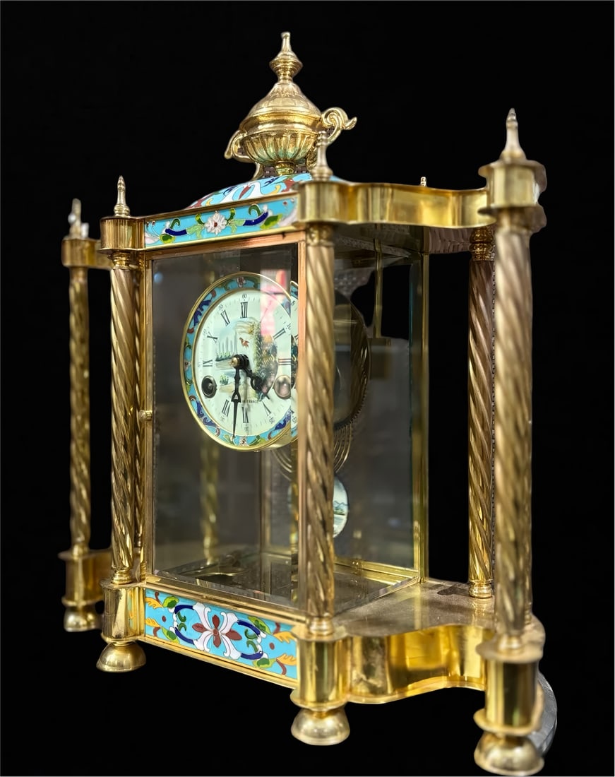 An 18th-century French gilt enamel clock: An 18th-century French gilt enamel clock SIZE: L:40cm W:16cm H:47cm (The Dimensions Of All Batches Are Manually Measured.If You Need More Detailed Information, Please Contact Our Customer Service