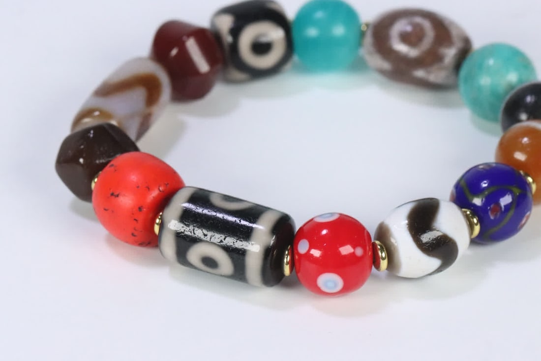 One Tibetan Dzi Bead Agate Treasure Bracelet - 9
