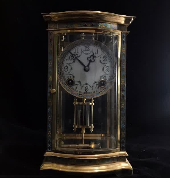 A late Qing dynasty gilt cloisonne clock (1 of 9)