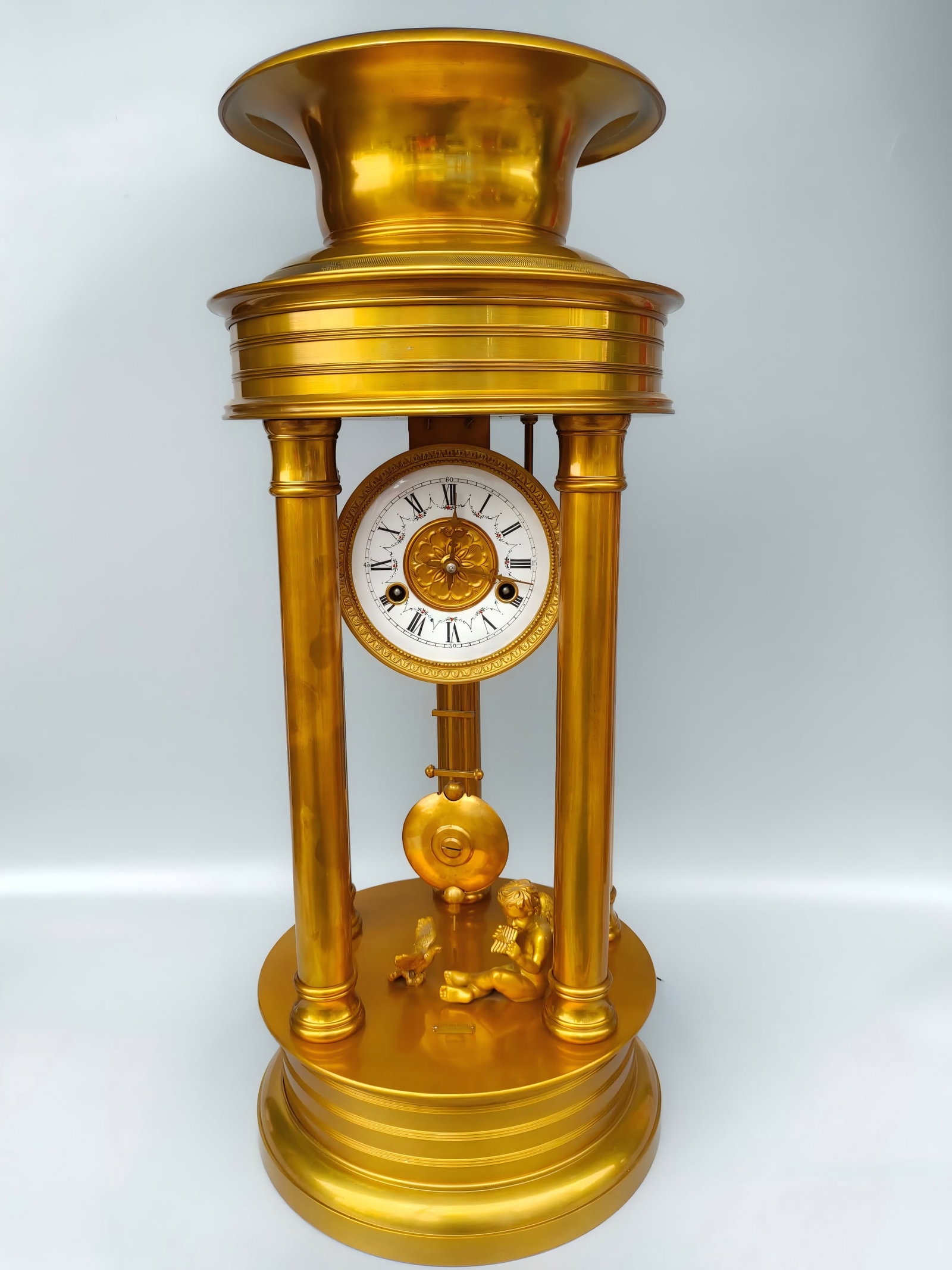 A late Qing dynasty gilt bronze mechanical clock: Late Qing dynasty gilt bronze mechanical clock SIZE: 30x30x68cm (The Dimensions Of All Batches Are Manually Measured.If You Need More Detailed Information, Please Contact Our Customer Service Before B